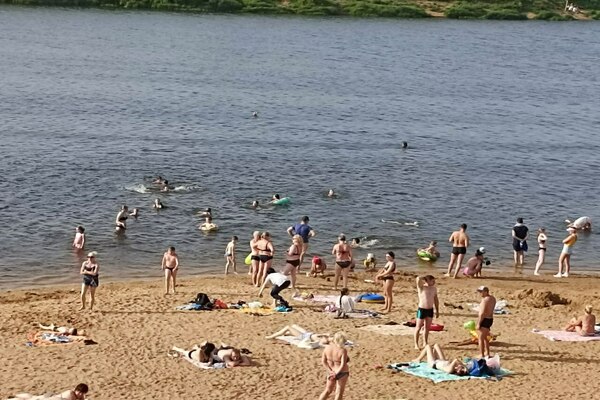 Оранжевый уровень опасности. Будет ветрено и жарко. Температурный рекорд 2019 года устоит, но всё равно берегите себя