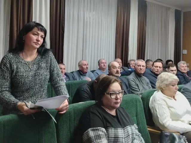 У Крычаве спрабуюць знайсці крайніх у тым, што горад заваліла снегам