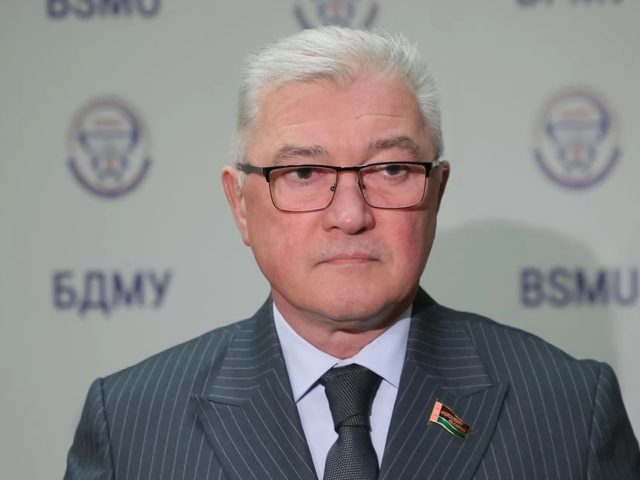 Магілёўскі “дэпутат” выступіў за паляпшэнне дэмаграфіі – з яўным спазненнем